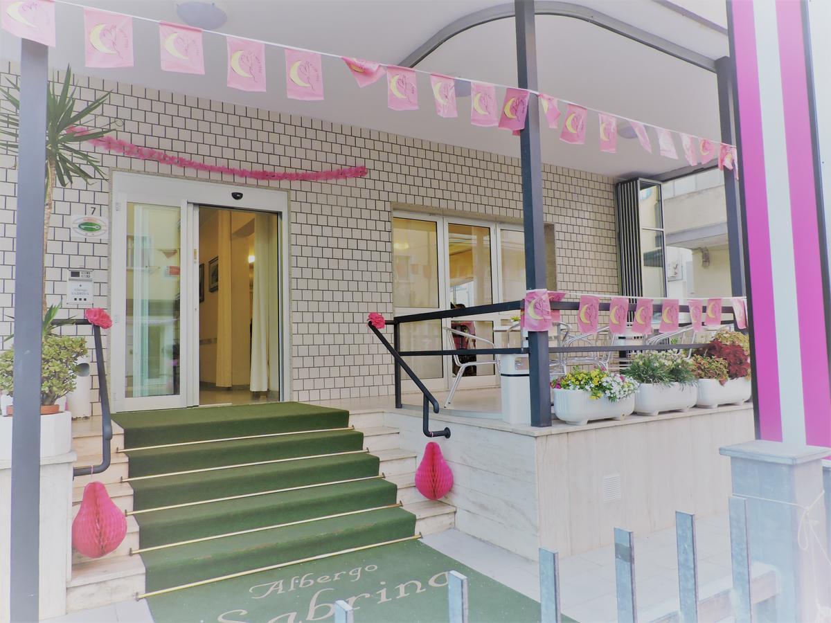 Albergo Sabrina 里米尼 外观 照片